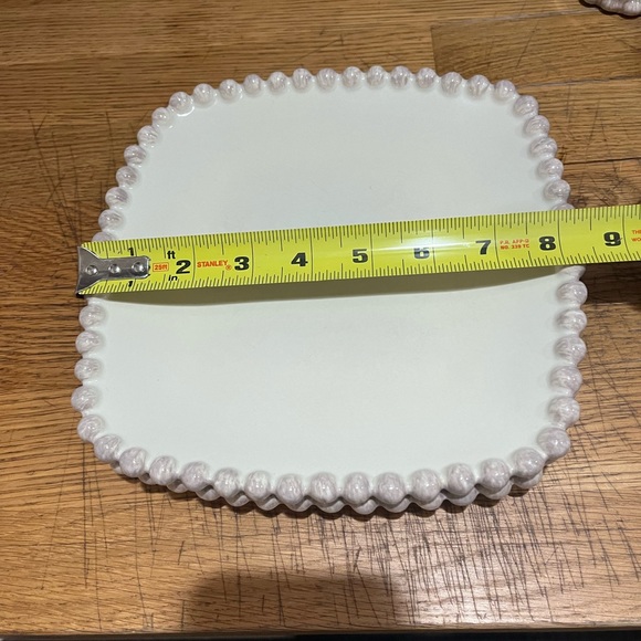 Southern Living Villa Cream Salad Plates Set of 2 - Picture 3 of 3